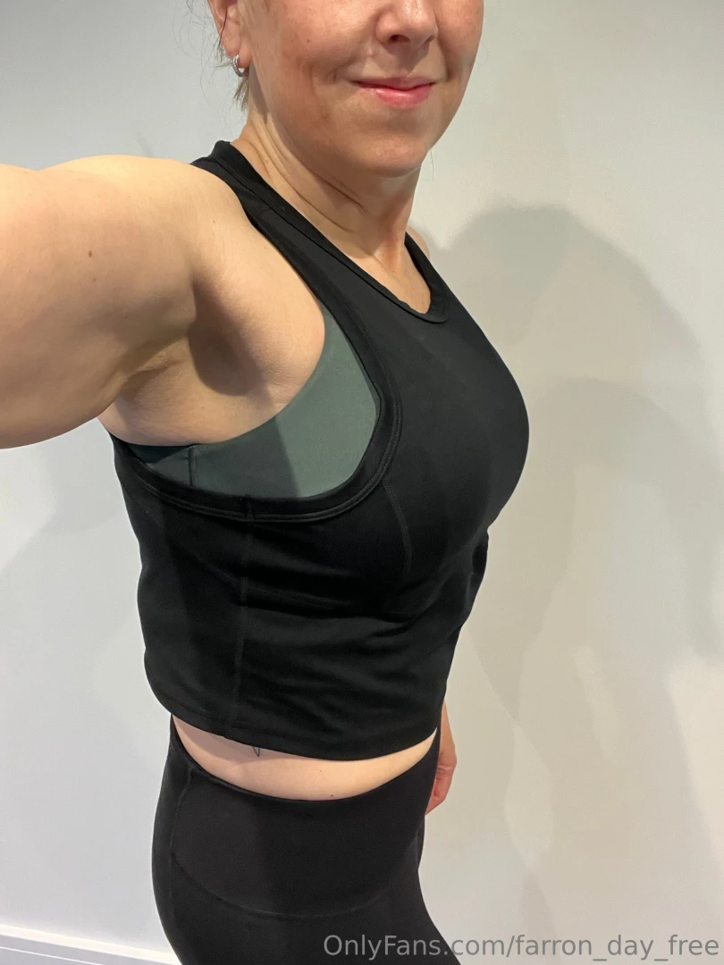 Gym time for me every day i workout some days just yoga but most days part 1 