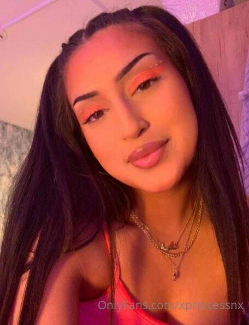 I put the hot in psychotic 