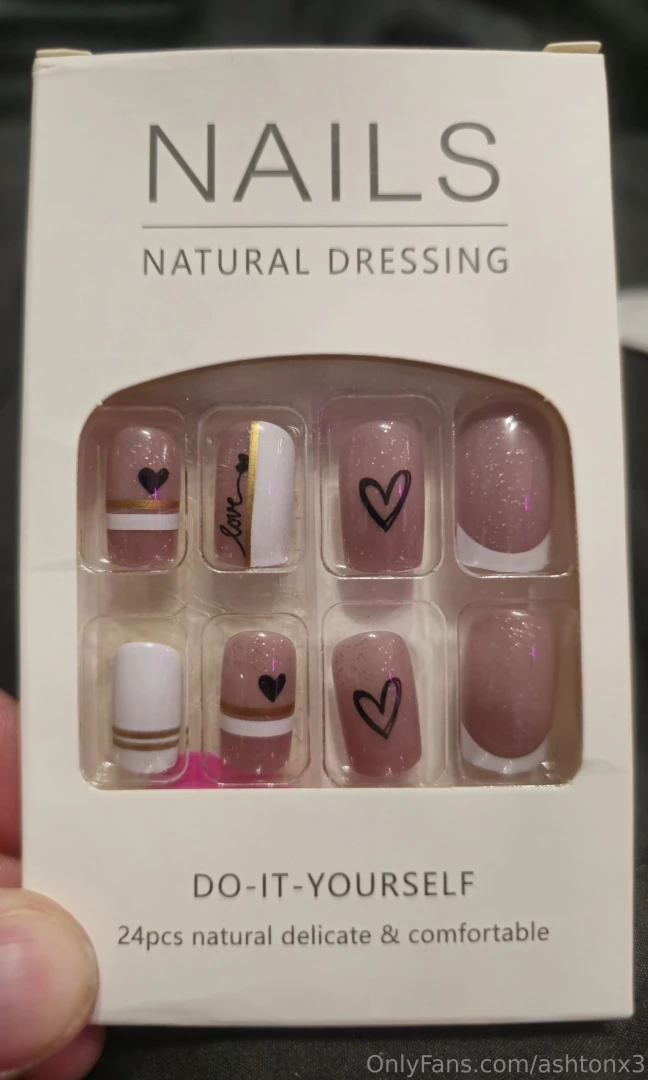 My cute new nails part 1 