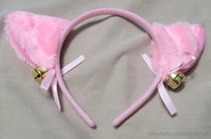 Can i be your kitty i have all the accessories and clothes as you can part 5