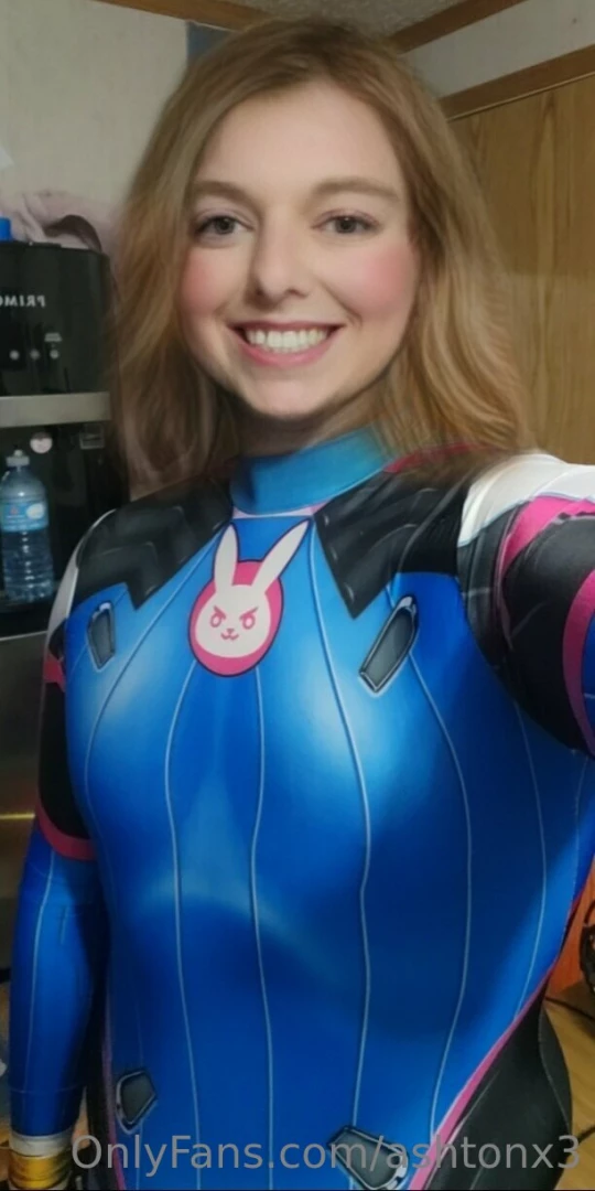 Guess what month of the year it is time to cosplay more 