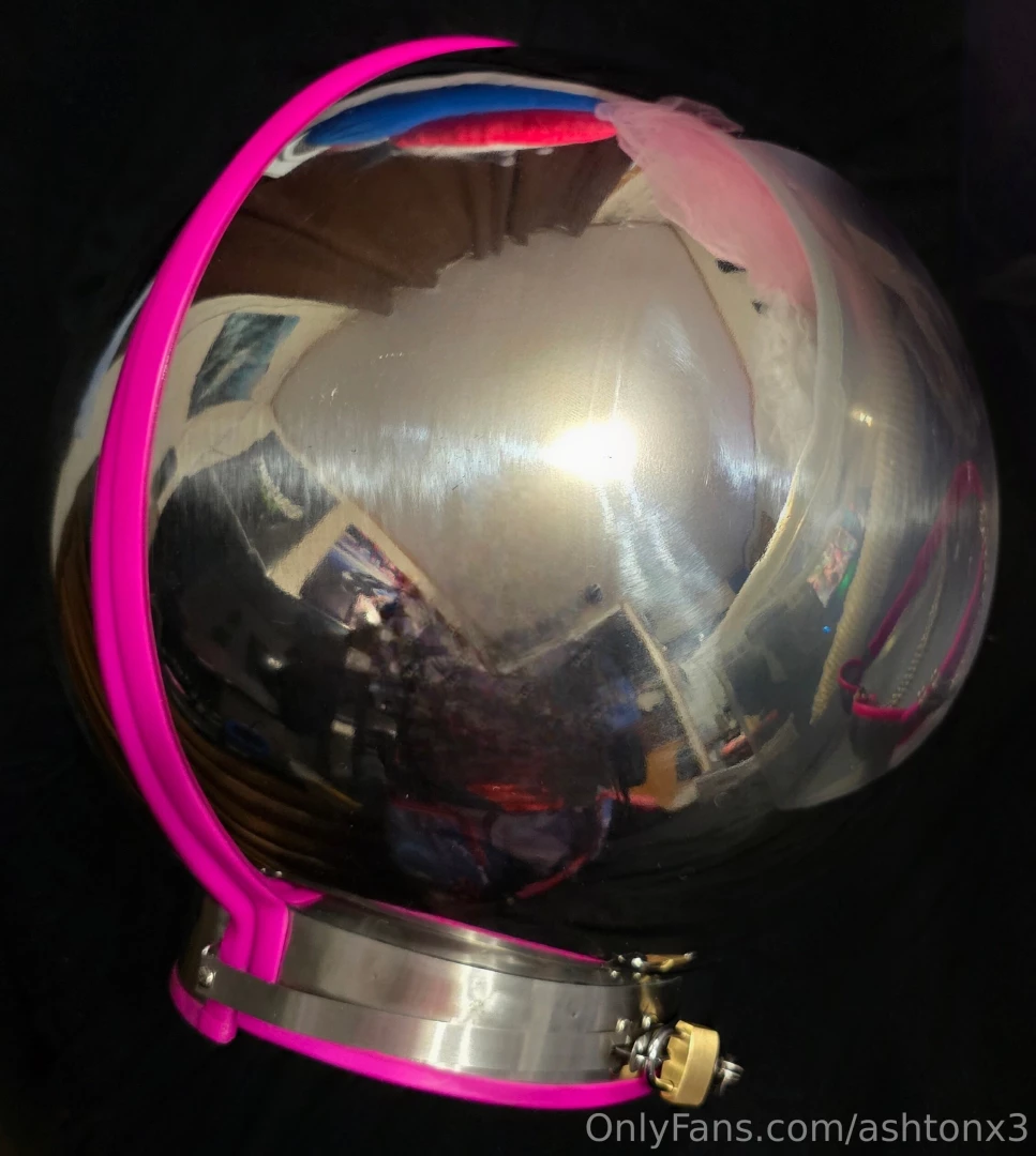 My bdsm helmet will someone lock it on me and tease me so i moan 