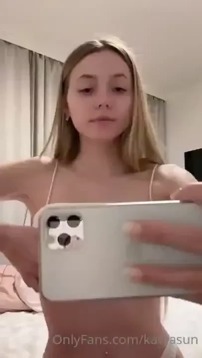 Sharing with you the moment of creating my hot photos 