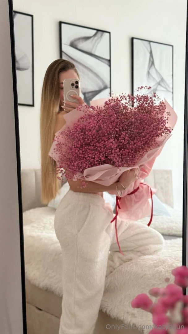 Is it true that flowers make this photo perfect 