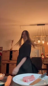 I could just make dinner but i felt like doing it while dancing haha