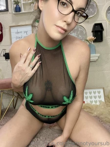 Big booty sexy tits