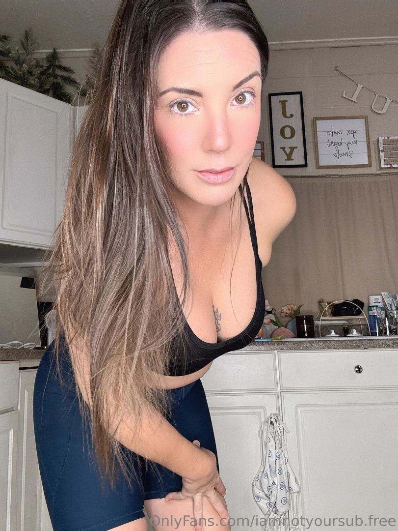 Good morning my loves love mommy xoxo iamnotyoursubvip 