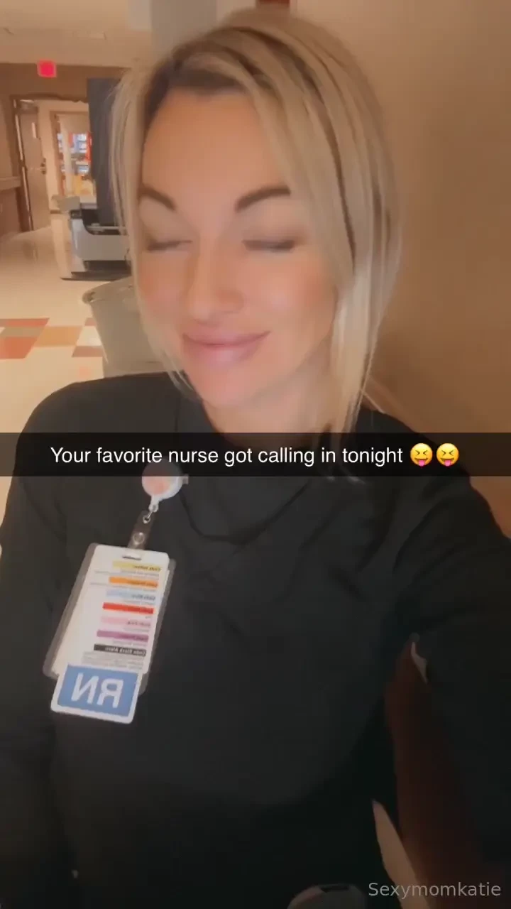 Leave a like if you think im a hottie even when im at work 