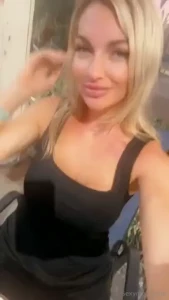 U guys i m so exited i m on a weekend vaca with hubby and kids and i m