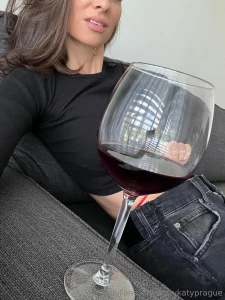 Do you wanna see more dm jestli chce vid t v c napi part 3