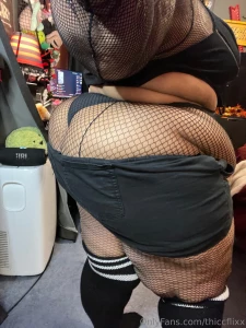 This ass can barley be contained in my shorts part 1