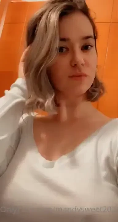 Im about to take clothes off if you tip 20 i will show you with live 