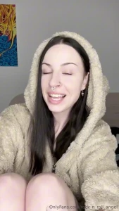 Can you guess the song i m singing