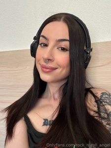 I m just so cute what do you think be honest