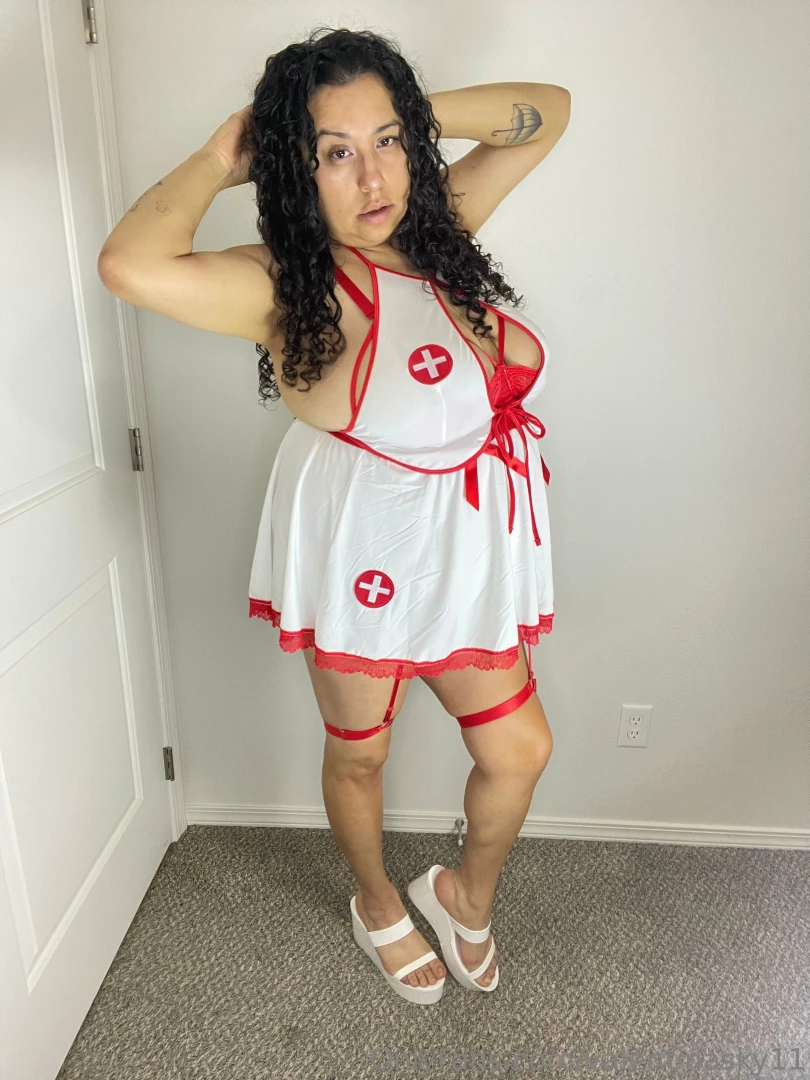 Happy halloween would you want me to be your nurse 