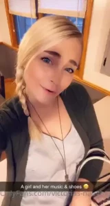 I love showing you all my silly personality