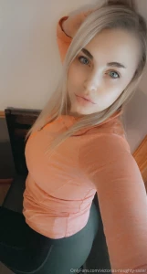 Do i look like a good girl or bad girl eyes lips ass