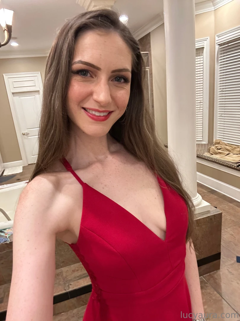 Happy 5th wedding anniversary to me and hubby here was my outfit the 