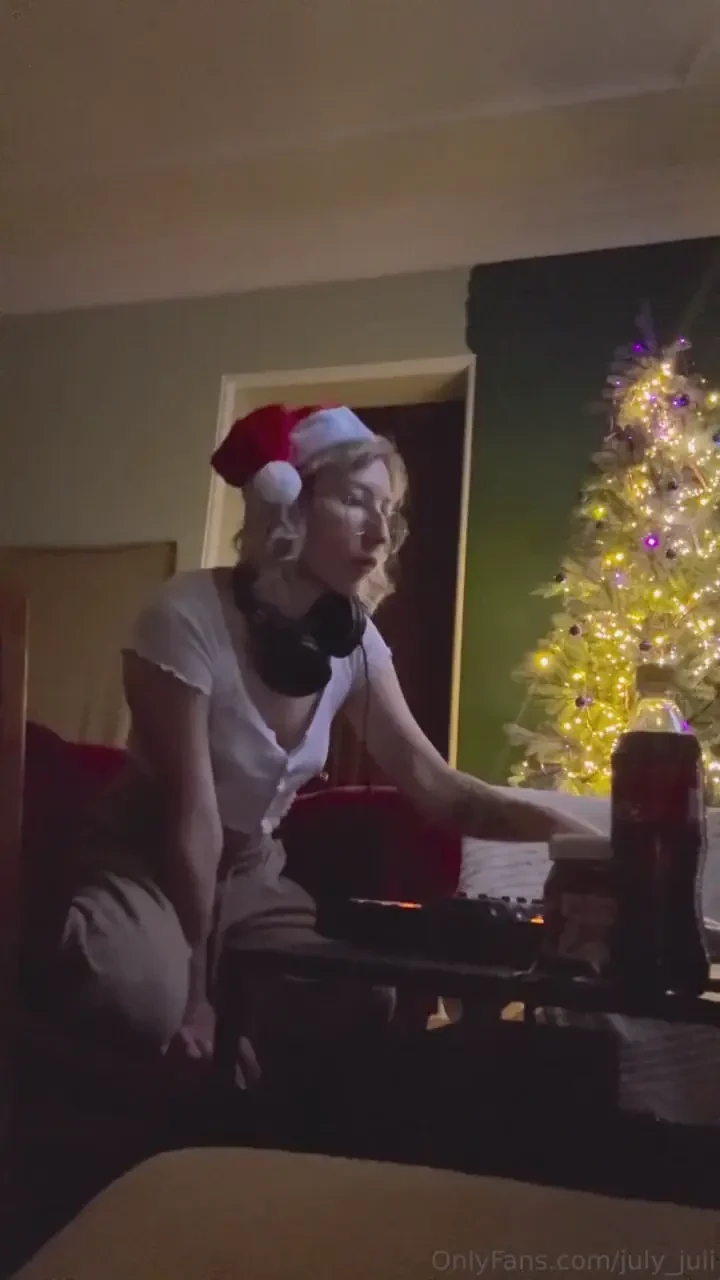 Holiday remix from me i have just opened this type of time spent - 