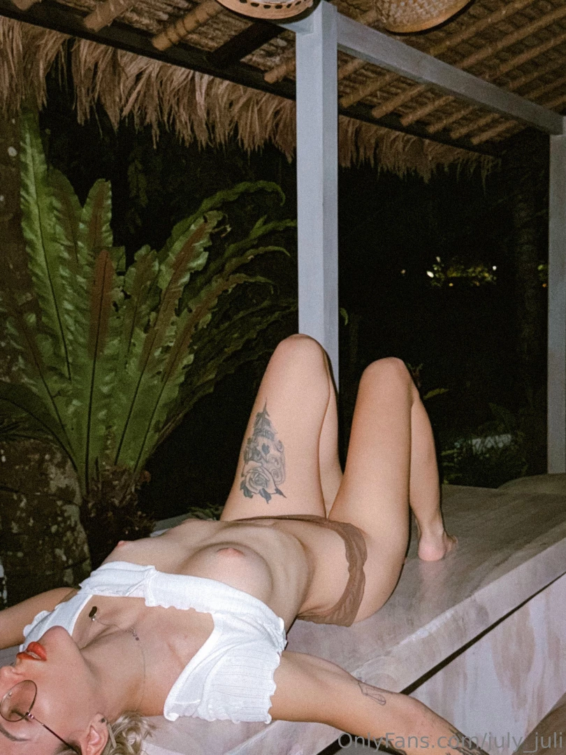 Relaxing time how do you like to relax guys 