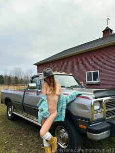 It s the season of the sticks hicks part 1