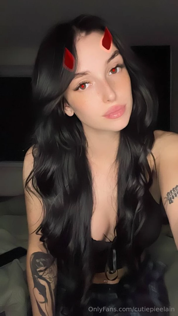 I can be a angel and a devil at the same time 