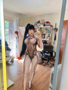 Me trying on my eve costume if you want more cosplay ppvs here please