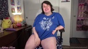 Mega busty gamer girl cums for you this one is on me for the support