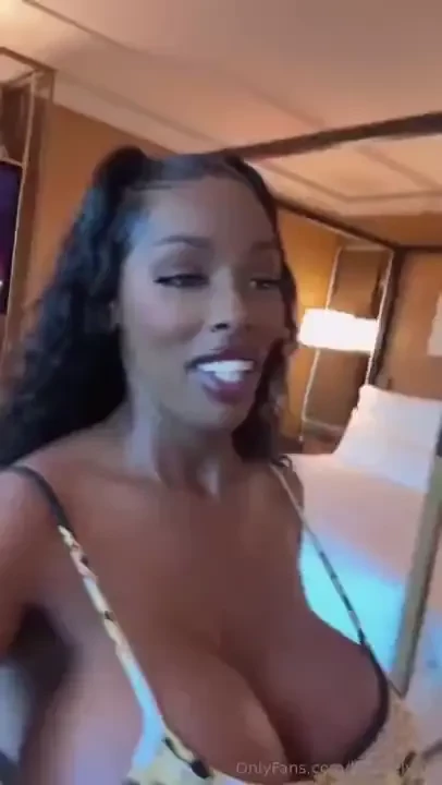 What happens in vegas stays in vegas take a look at my twitter 