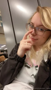 Sleep deprived asfff but i found a dinosaur lmao