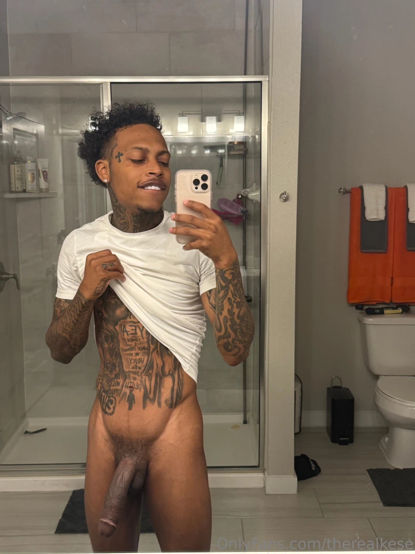 Y all name something bigger and thicker than this 