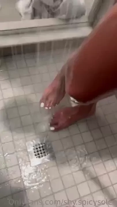 Got some stuff in the shower for you guys today part 14 