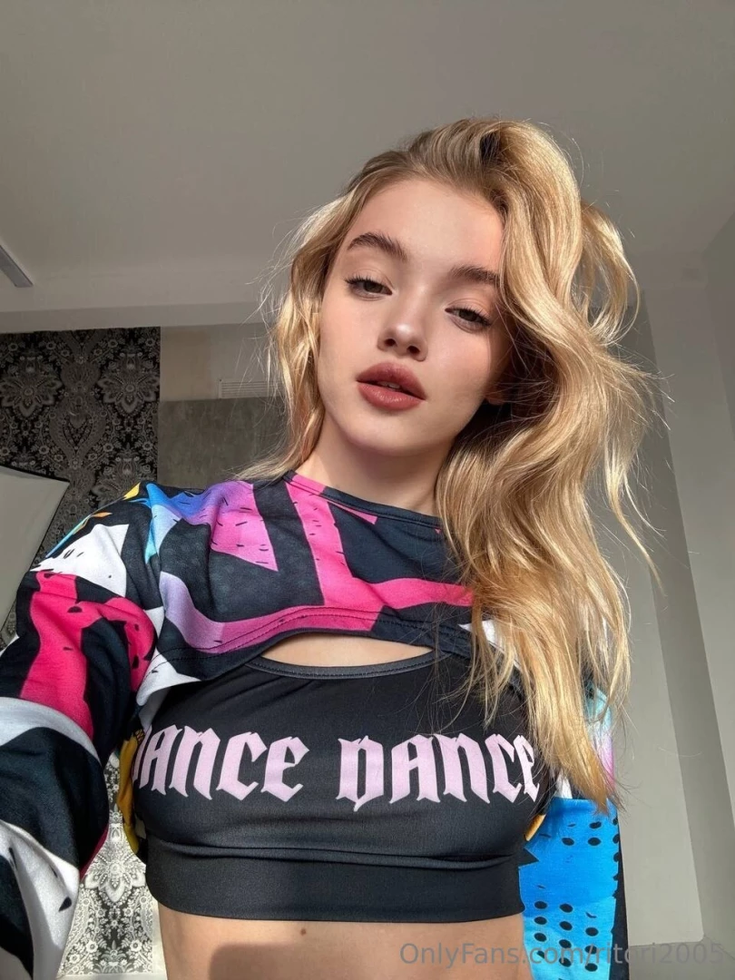 How much would you like to see me do a hot dance what would i do next 