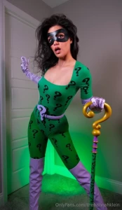 I had so much fun making this custom for my svip i am definitely the