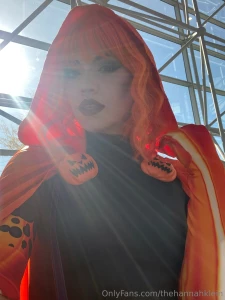 Behind the scenes at nycc what do you think of hallow s eve