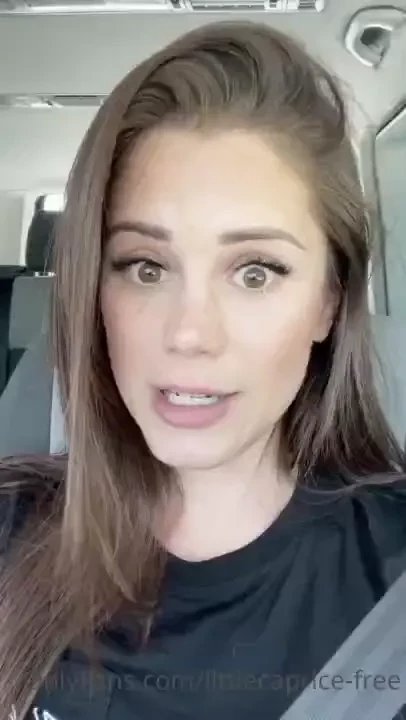 Just a little explanation for all of you this is the emoji i m talking 