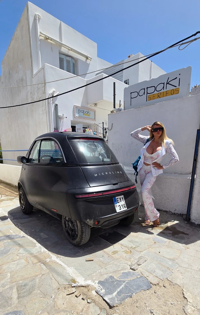 Would you sweep me off my feet in greece part 1 