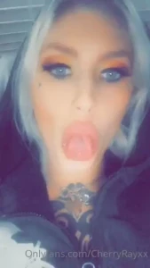 My tongues can do tricks on pussy and cock l