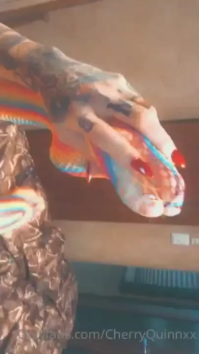 Rainbow feet 