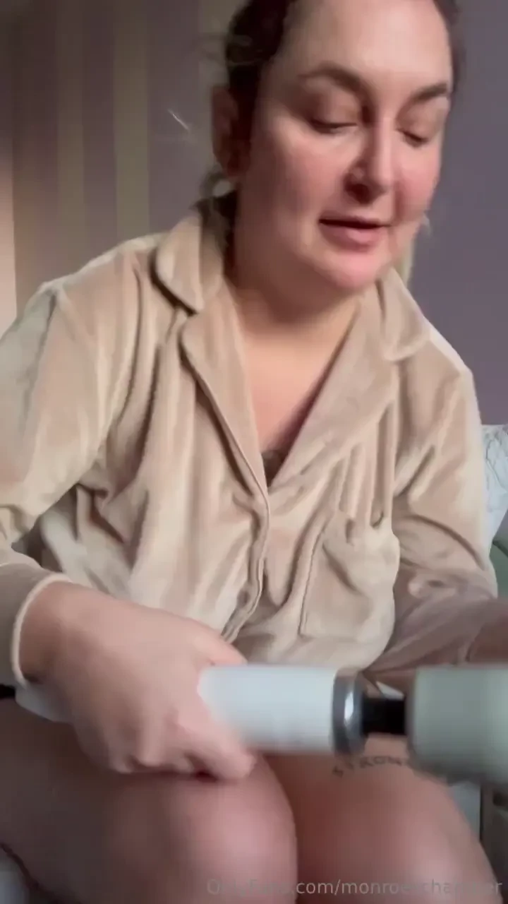 Jasmine texts her ex new post solo masturbation video 12 minutes 