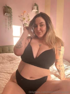 Are you online and hoping for some 1-1 time with me