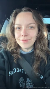 Midday selfie cause i m cute