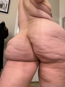 Can i sit my fatass on your tongue and grind how many times do you part 4
