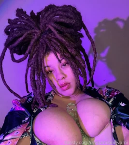 Am i a sexy goddess i think so