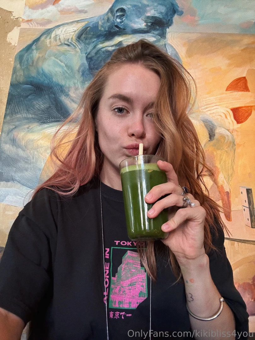 Matcha weekends with my besties 