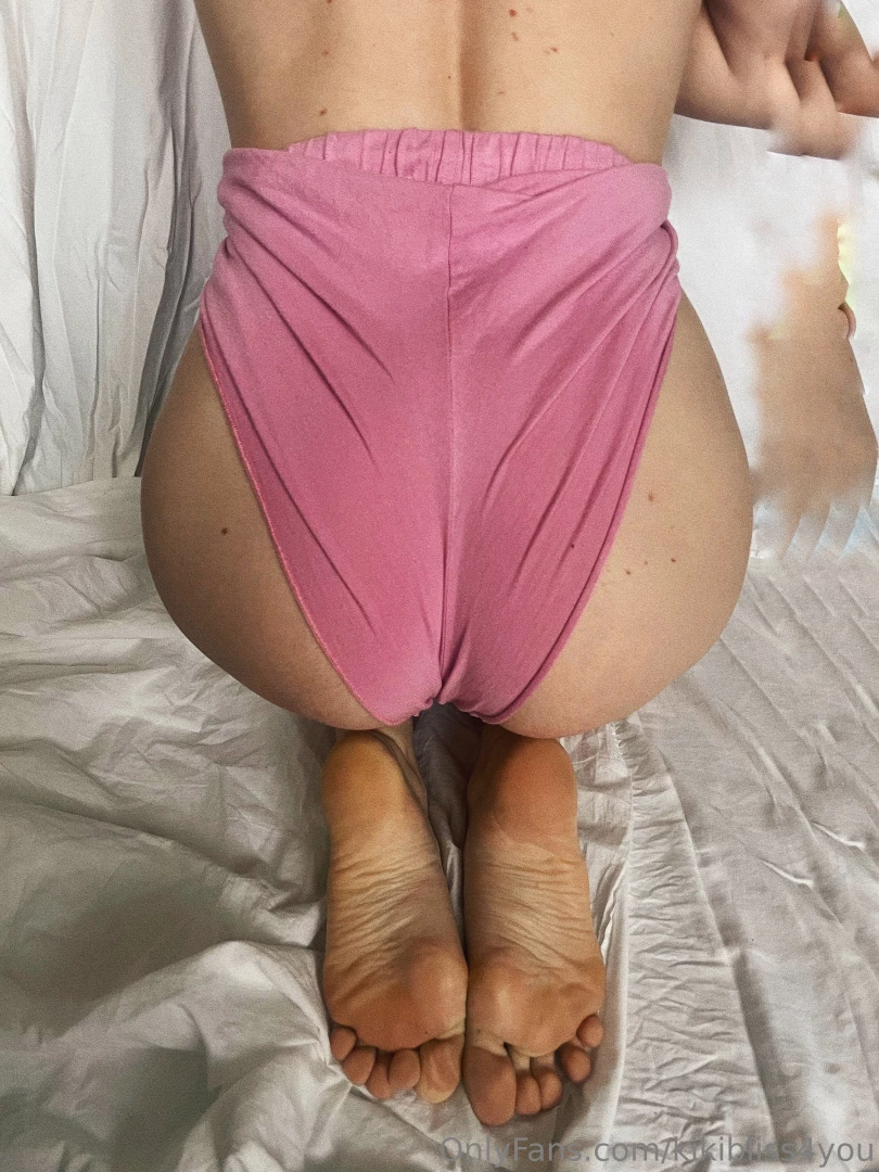 These panties are a bit too tight for me 