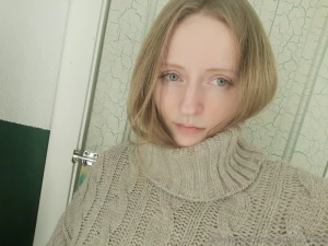 Constantly at risk of my skin tone blending in with the background but part 1