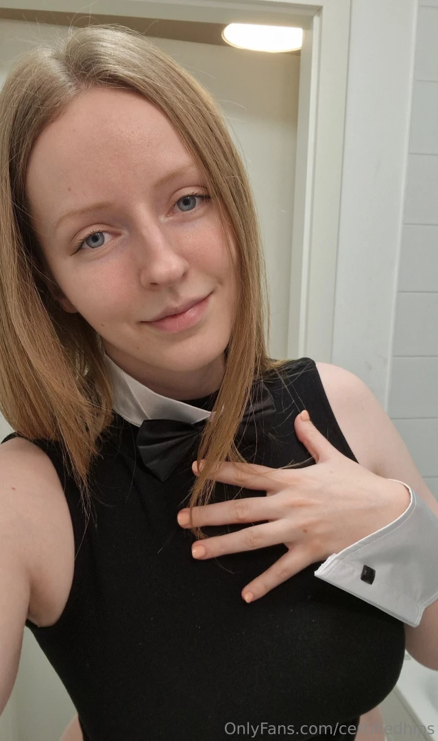 Bought a matching pair of bowtie cuffs it s too big for me around the 