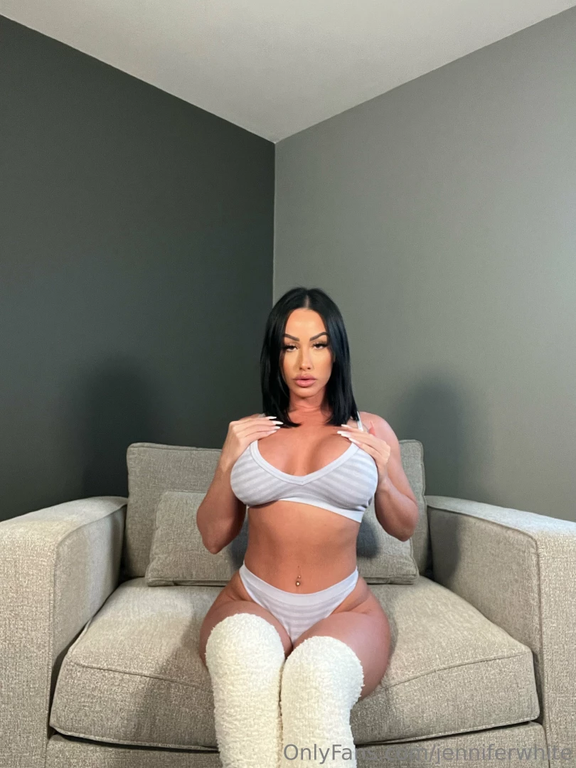 Imma be working out on my couch for the day well my version of it join part 1 