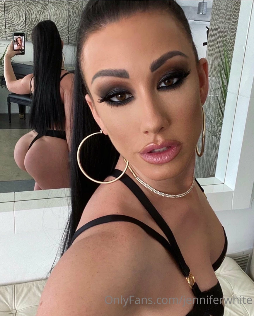 Like this post if you re an ass guy let s see how many of you like 
